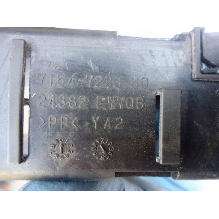 OBUDOWA SKRZYNKA BEZPIECZNIKÓW NISSAN JUKE 10-