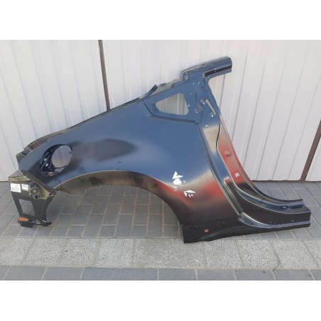 BŁOTNIK ĆWIARTKA POSZYCIE PRAWY TYŁ NISSAN 370Z