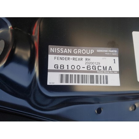 BŁOTNIK ĆWIARTKA POSZYCIE PRAWY TYŁ NISSAN 370Z