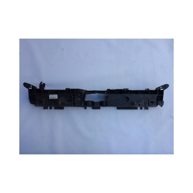 PAS PRZEDNI GÓRNY RENAULT CLIO IV CAPTUR