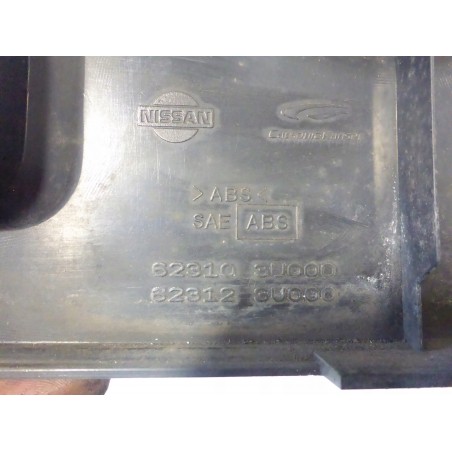 GRILL ATRAPA ZDERZAKA PRZÓD NISSAN CUBE Z11 02-