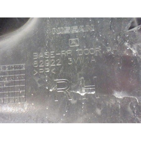 BOCZEK DRZWI TYŁ PRAWY LEWY NISSAN NOTE E12 13-