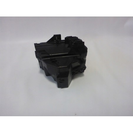 OBUDOWA BEZPIECZNIKÓW NISSAN NOTE E12 13- 1.5 DCI