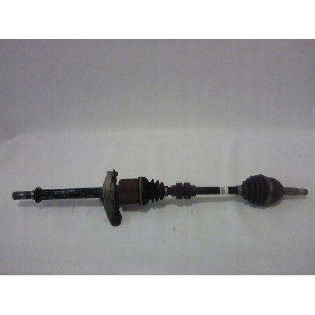 PÓŁOŚ LEWA KRÓTKA NISSAN NOTE E12 13- 1.5 DCI