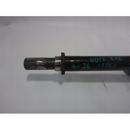 PÓŁOŚ LEWA KRÓTKA NISSAN NOTE E12 13- 1.5 DCI