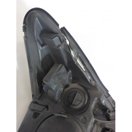 LAMPA PRAWA PRAWY PRZÓD RENAULT CAPTUR 13- UK