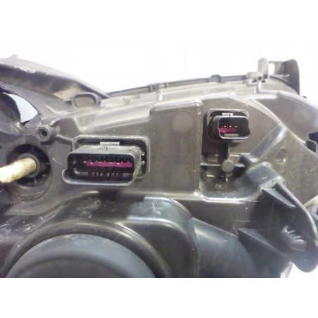 LAMPA PRAWA PRAWY PRZÓD RENAULT CAPTUR 13- UK