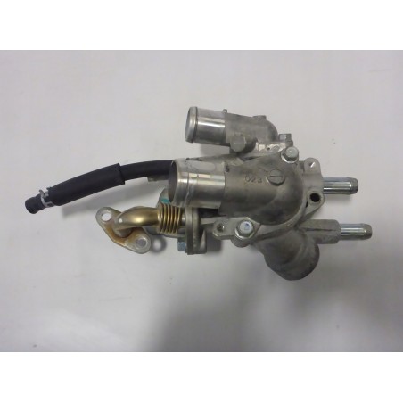 OBUDOWA TERMOSTATU OUTLANDER III 2.0 HYB PHEV