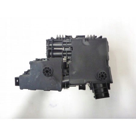 OBUDOWA SKRZYNKA BEZPIECZNIKÓW RENAULT KADJAR 15-