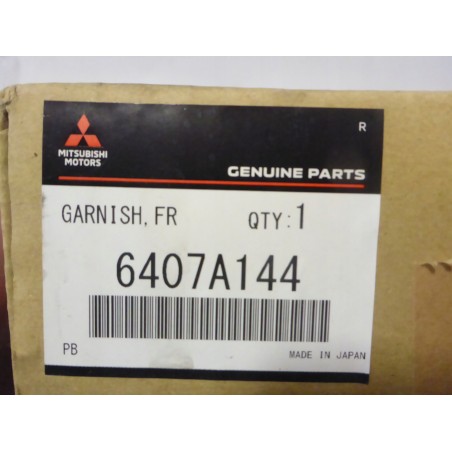 LISTWA CHROM ZDERZAKA OUTLANDER III LIFT 15-