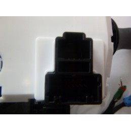 PRZEŁĄCZNIK ZESPOLONY RENAULT KADJAR 15-