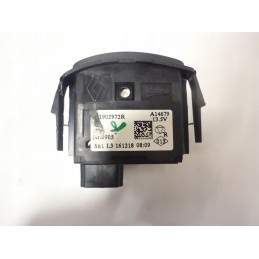 PANEL REGULACJI ŚWIATEŁ RENAULT KADJAR 15-