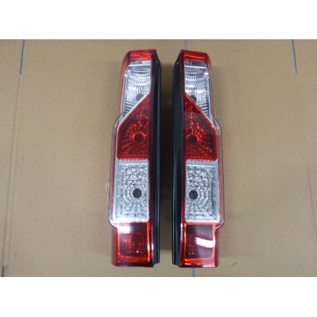 LAMPA TYŁ TYLNA LEWA PRAWA RENAULT MASTER III 10-