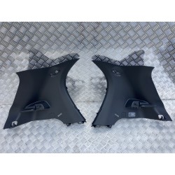 BOCZEK BAGAŻNIKA GÓRNY AYGO X 22-