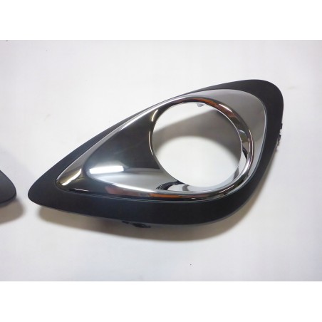 KRATKA HALOGENU LEWA PRAWA NISSAN MICRA K13 LIFT