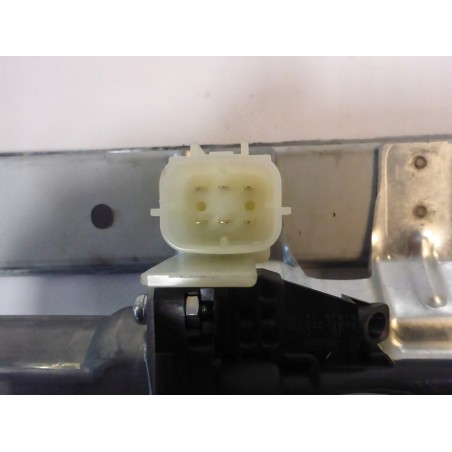 PODNOŚNIK SZYB PRAWY PRZÓD NISSAN MICRA K14 17-