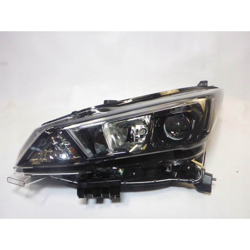 LAMPA LEWA PRAWA PRZÓD NISSAN LEAF II ZE1 17-