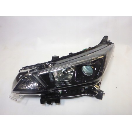 LAMPA LEWA PRAWA PRZÓD NISSAN LEAF II ZE1 17-