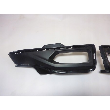 KRATKA RAMKA HALOGENU L / P NISSAN LEAF II ZE1 17-