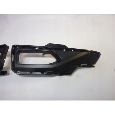 KRATKA RAMKA HALOGENU L / P NISSAN LEAF II ZE1 17-