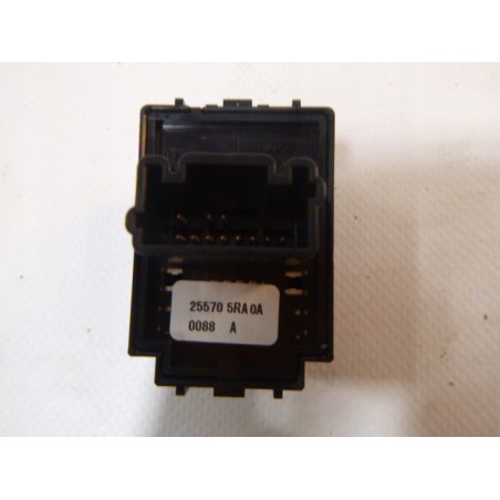 PRZEŁĄCZNIK LUSTEREK MICRA K14