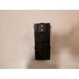 PRZEŁĄCZNIK SZYB MICRA K14