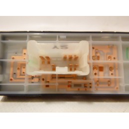 PRZEŁĄCZNIK SZYB MICRA K14