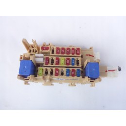 SKRZYNKA BEZPIECZNIKÓW NISSAN JUKE 10- 1.6 16V