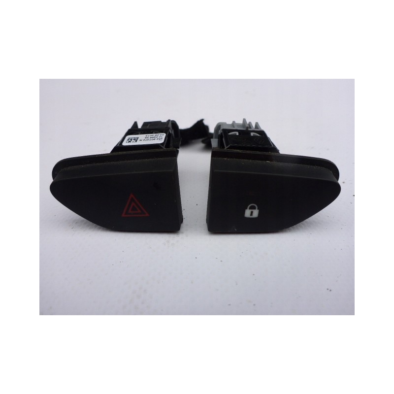 PRZEŁĄCZNIK WŁĄCZNIK AWARYJNYCH CLIO IV 12-