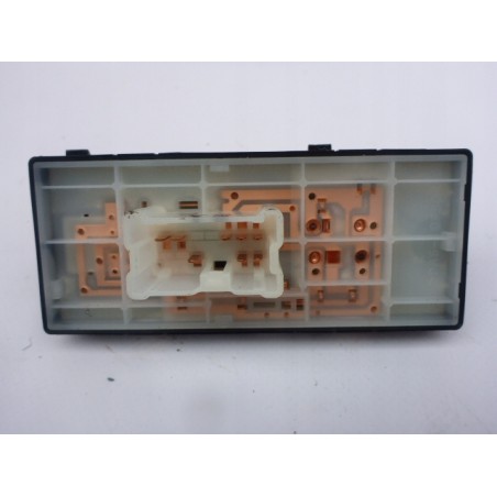 PANEL PRZEŁĄCZNIK SZYB PRAWY QASHQAI J11 13-