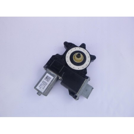 SILNICZEK SZYBY PRAWY PRZÓD RENAULT CAPTUR TED69