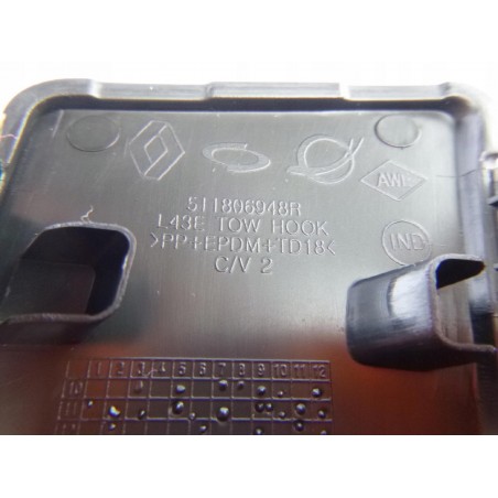 ZAŚLEPKA HAKA HOLOWNICZEGO PRZÓD RENAULT LATITUDE