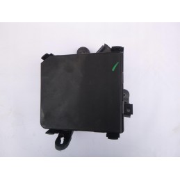 OBUDOWA SKRZYNKA BEZPIECZNIKÓW NISSAN PULSAR