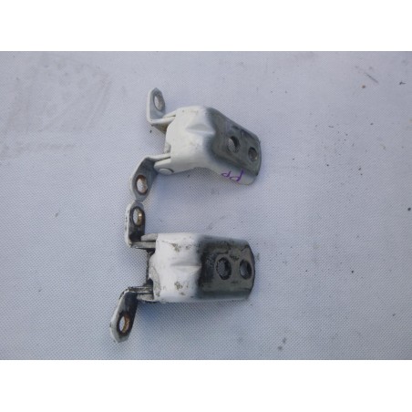 ZAWIAS DRZWI PRAWY PRZÓD NISSAN NV200 09-