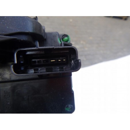 ZAMEK KLAMKA DRZWI PRAWY TYŁ NISSAN NOTE E12 13-