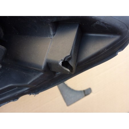 LAMPA PRAWA PRAWY PRZÓD RENAULT CAPTUR 13- UK