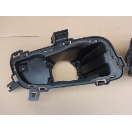 MOCOWANIE HALOGENU LEWY PRZÓD LATITUDE 10- ORG