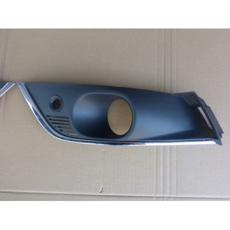 KRATKA RAMKA CHROM HALOGENU RENAULT MEGANE IV 16-