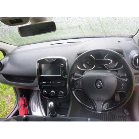 DESKA ROZDZIELCZA RENAULT CLIO IV UK 12-