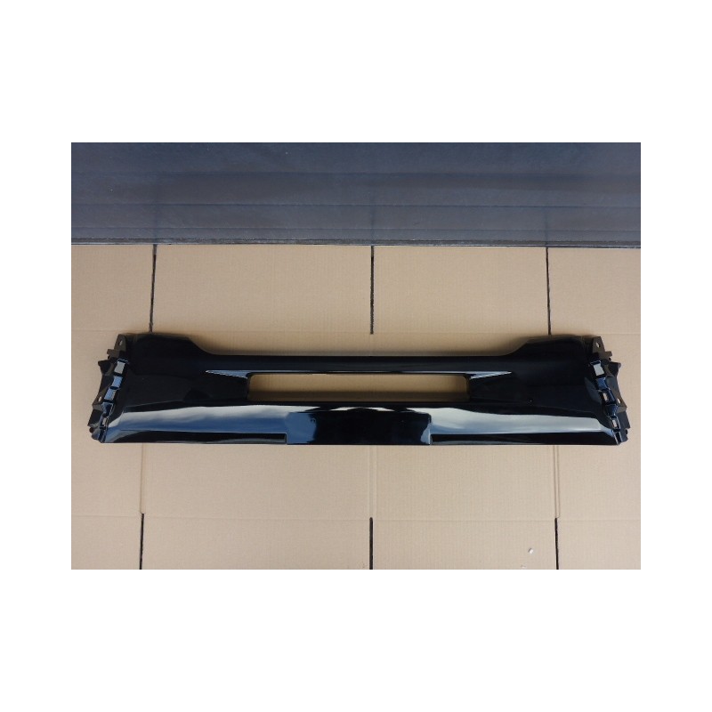 SPOILER NAKŁADKA ZDERZAK PRZÓD OUTLANDER III 15-