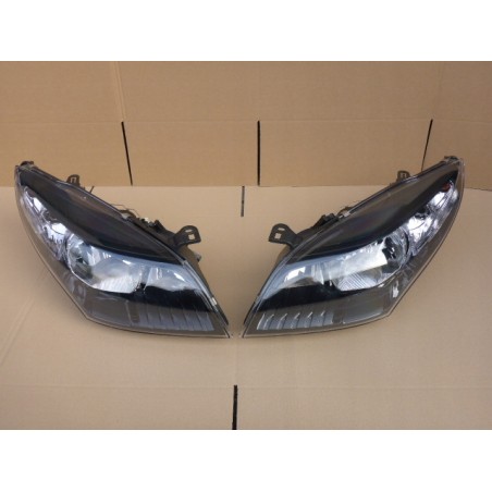 LAMPA LEWA PRAWA PRZÓD MEGANE III 3 COUPE 08-