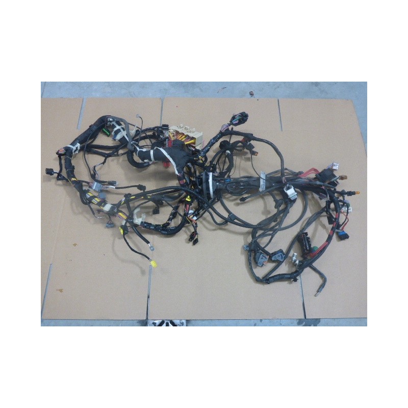 WIĄZKA PODŁUŻNICY SILNIKA KANGOO II Z.E. 2008-