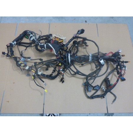 WIĄZKA PODŁUŻNICY SILNIKA KANGOO II Z.E. 2008-