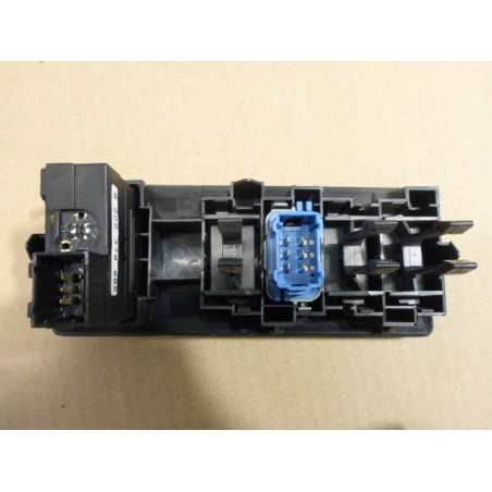 PRZEŁĄCZNIK PANEL REGULACJI ŚWIATEŁ ECO KANGOO II