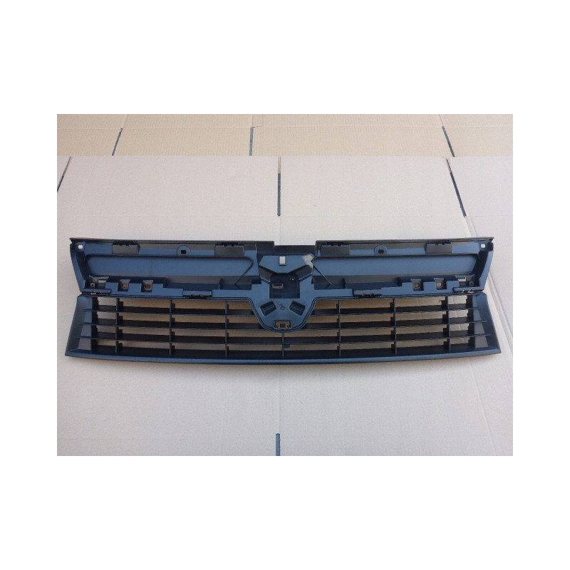 GRILL ATRAPA WZMOCNIENIE ZDERZAKA PRZÓD DUSTER 10-