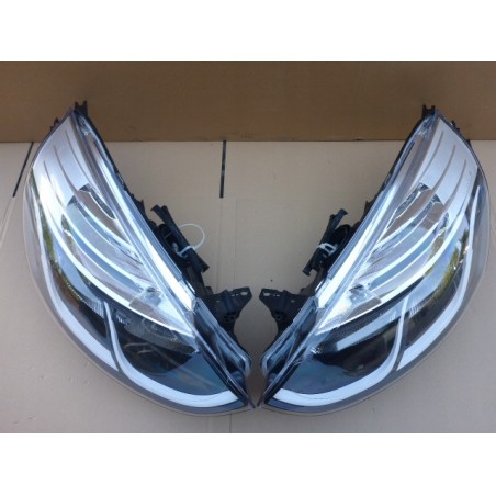 LAMPA PRZÓD PRAWA RENAULT CLIO 4 IV RS 2012-