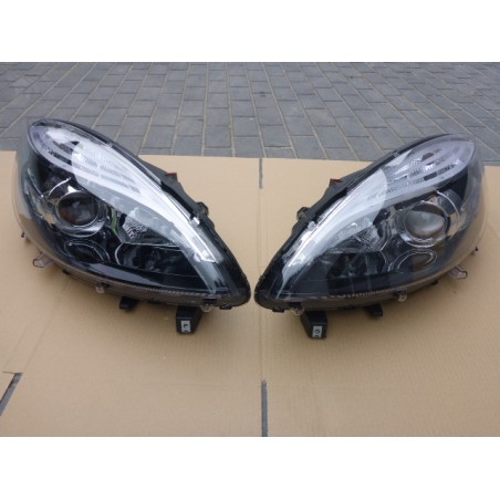 LAMPA LEWA PRAWA PRZÓD RENAULT SCENIC 12- ORYGINAL