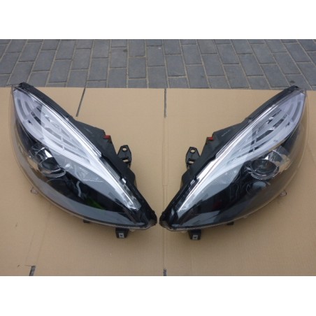 LAMPA LEWA PRAWA PRZÓD RENAULT SCENIC 12- ORYGINAL