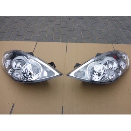 LAMPA LEWA PRAWA PRZÓD OPEL MOVANO 2010-