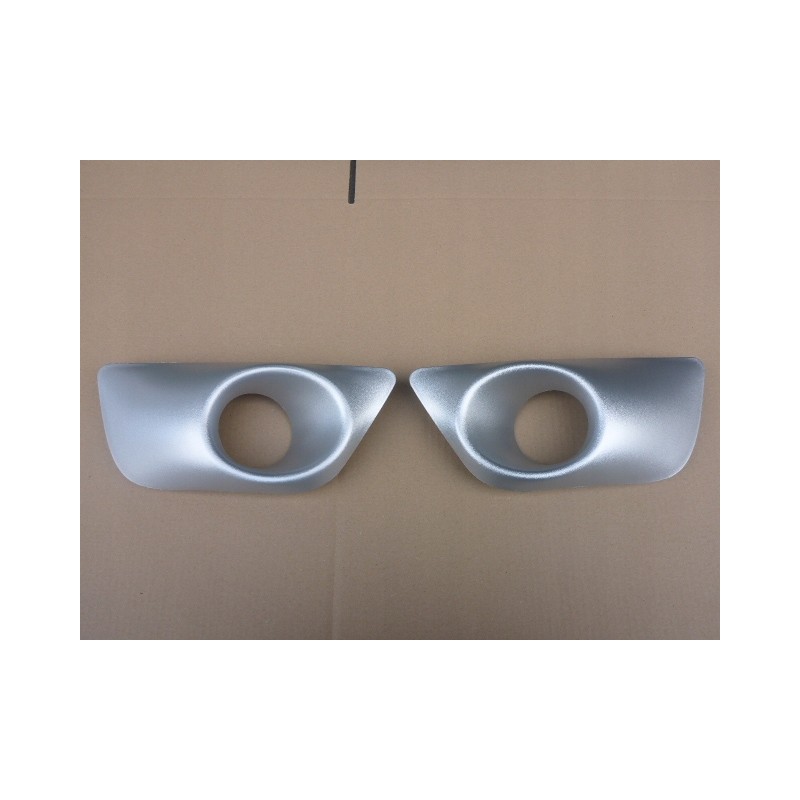 RAMKA KRATKA HALOGENU DACIA SANDERO LOGAN 2012-